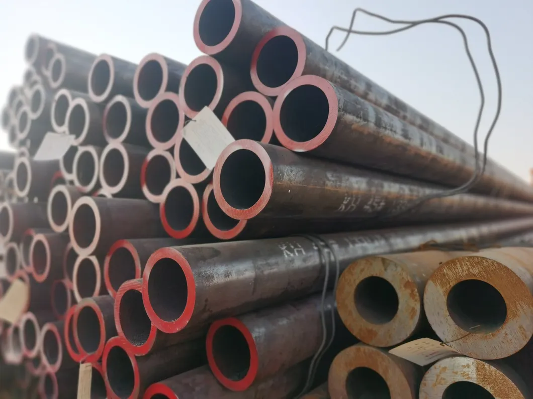 1/2"-24" (20mm-610mm) ASTM JIS DIN GB Standard Galvanized/ERW/Welded/Seamless/Spiral/Stainless/Casing Steel Pipe for Greenhouse/Scaffolding/Furniture