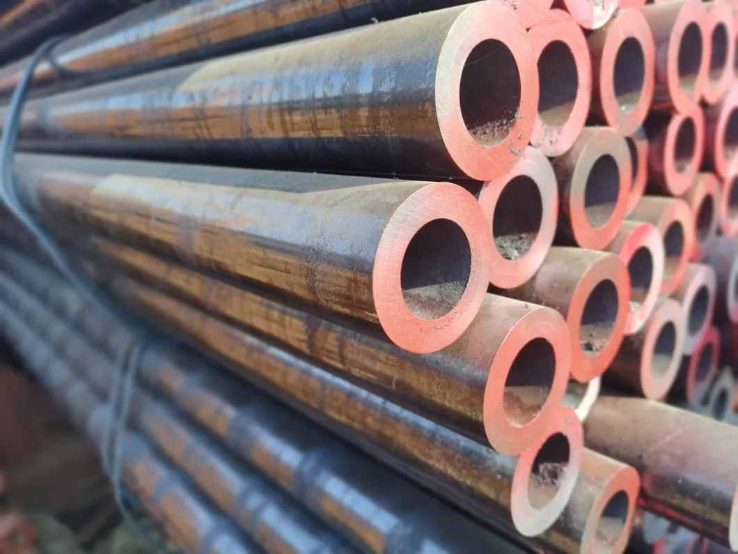 1/2"-24" (20mm-610mm) ASTM JIS DIN GB Standard Galvanized/ERW/Welded/Seamless/Spiral/Stainless/Casing Steel Pipe for Greenhouse/Scaffolding/Furniture