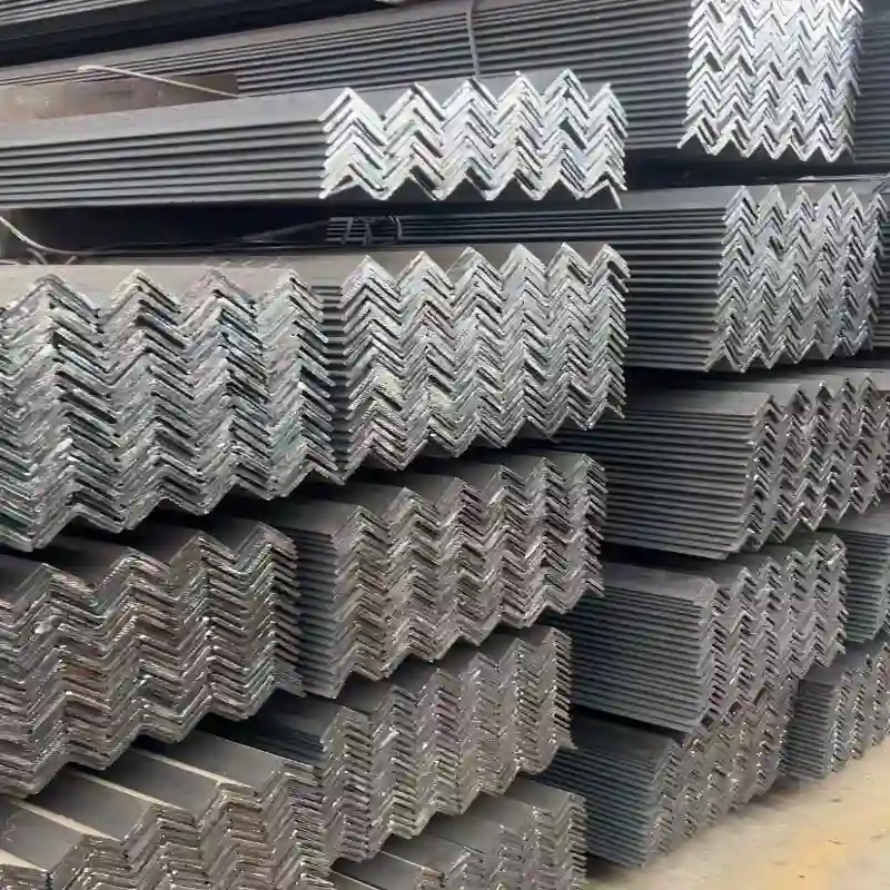 Can You Weld a Carbon Steel Structural Angle Bar to Stainless Steel Without Cracking