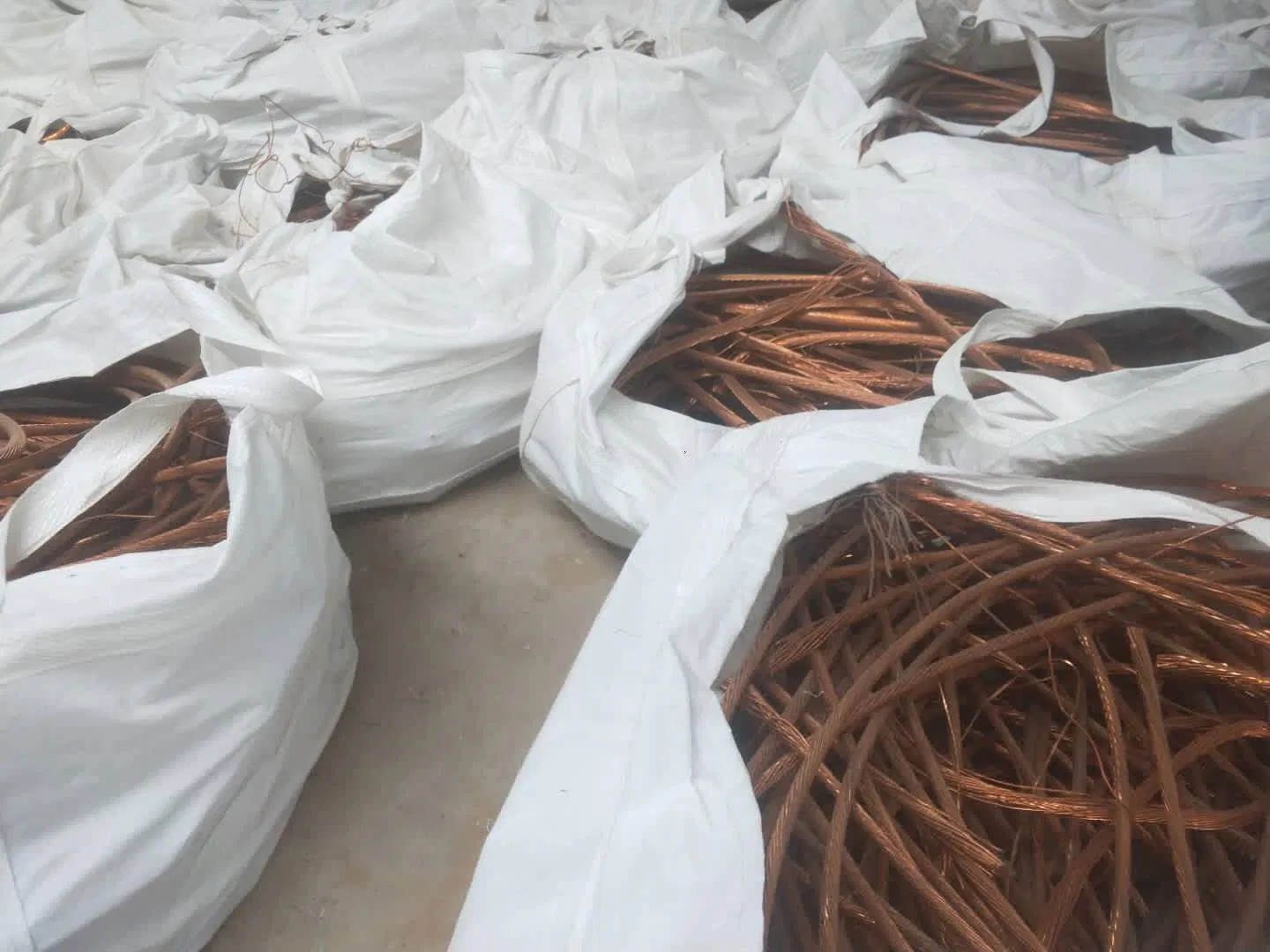 Copper Wire Scrap/ Metal Wire with Competitive Price Made in China 99.9%Min Purity 1.5mm-3mm