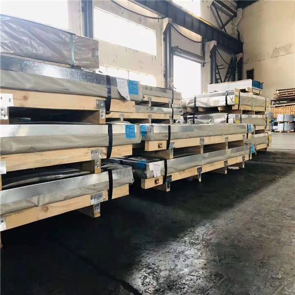 Hot Rolled ASTM A572 Gr50 / 60 / 70 Carbon Steel Sheet Plate Low/Medium/High Carbon Thickness 3-500mm Antirust Treatment /Raw Material/Building Material